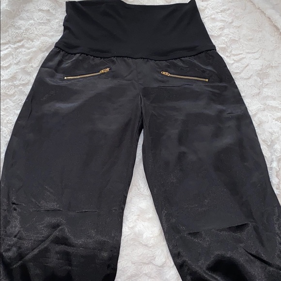 Arden B silky jogger pants - Picture 1 of 9